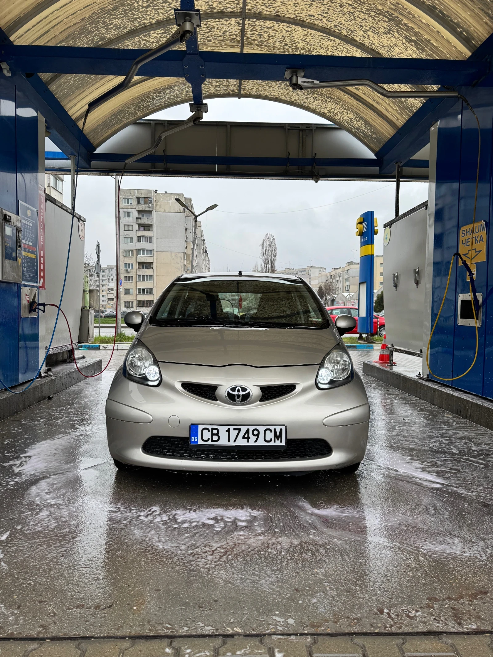 Toyota Aygo ckIN2u Edition, снимка 2 - Автомобили и джипове - 54655211