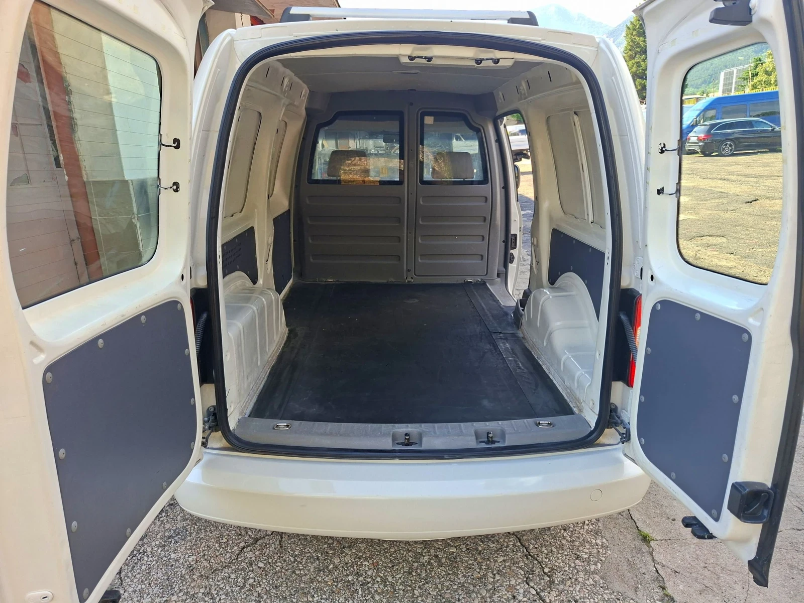 VW Caddy  MAXI / КЛИМАТИК, снимка 14 - Автомобили и джипове - 55053216