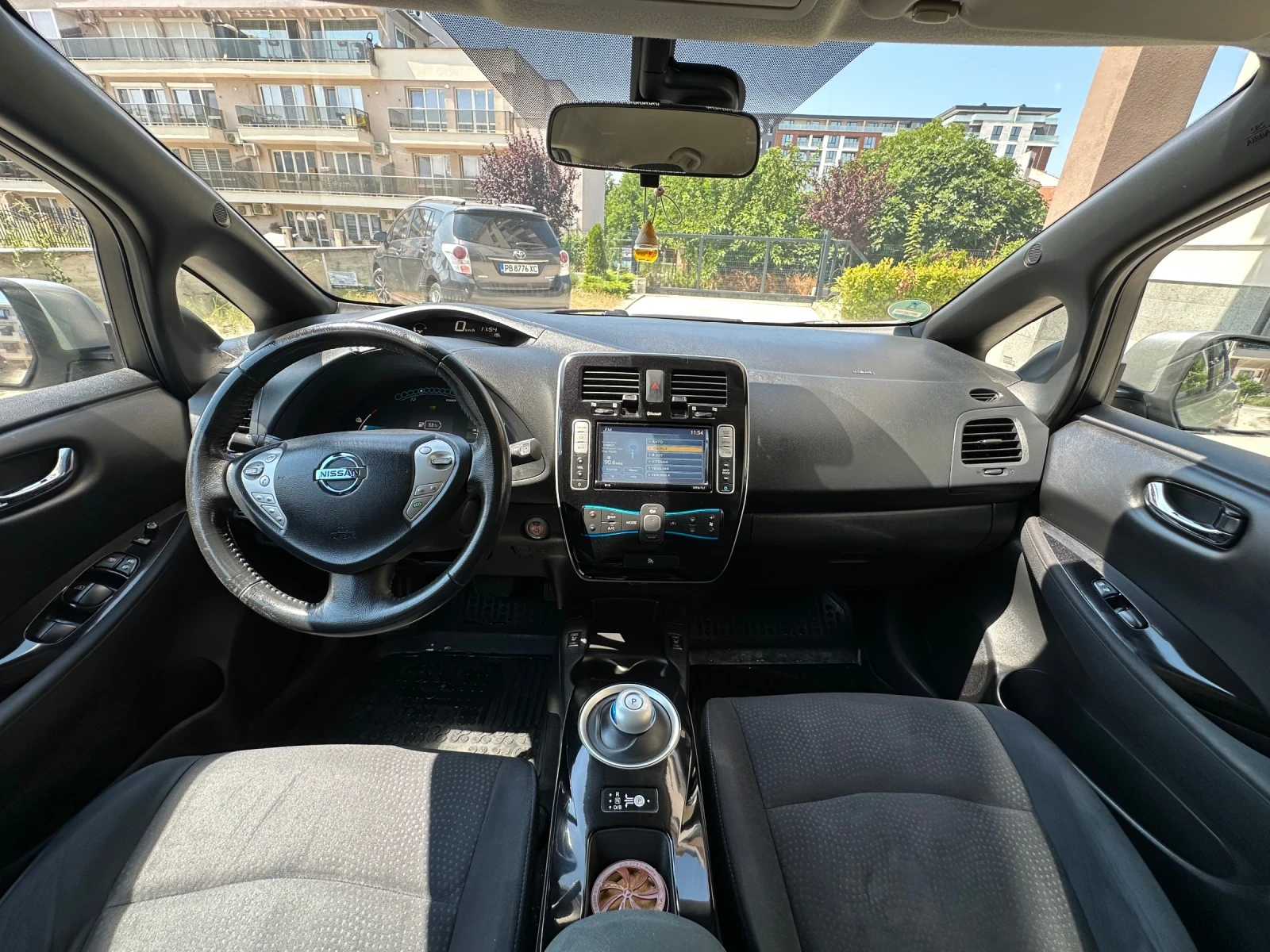 Nissan Leaf , снимка 6 - Автомобили и джипове - 55237684