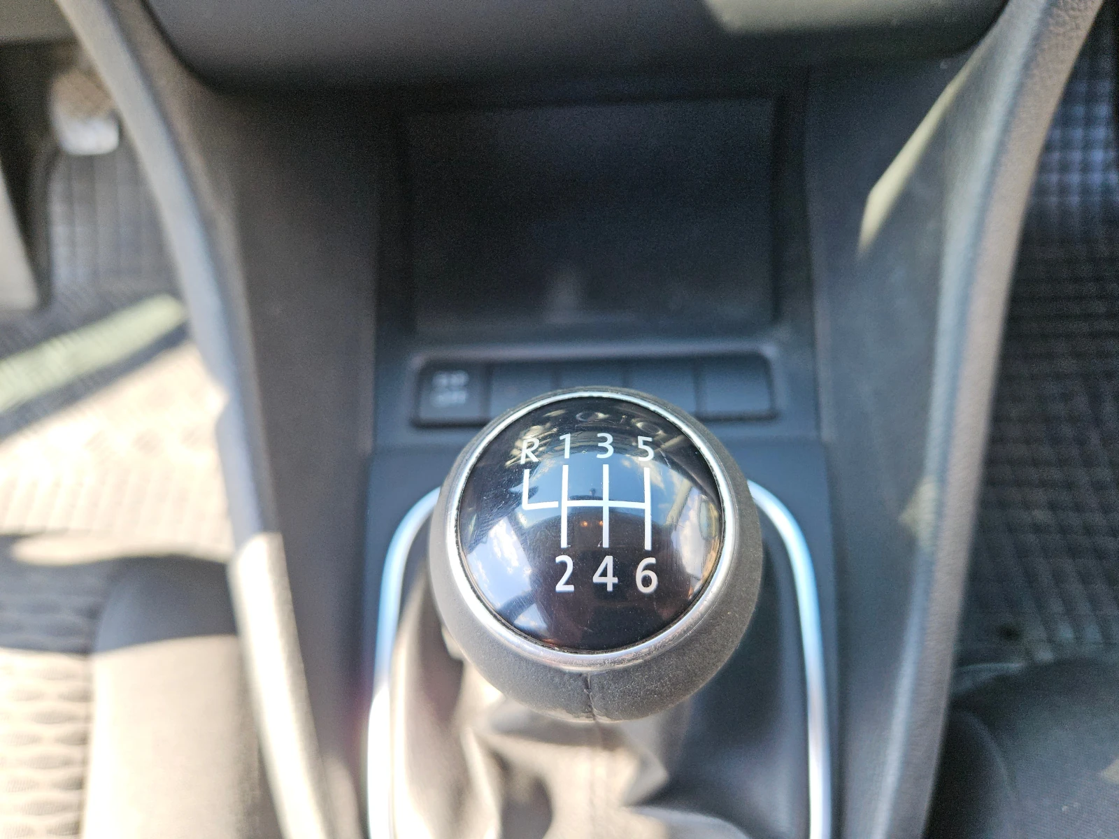 VW Golf, снимка 11 - Автомобили и джипове - 55836215