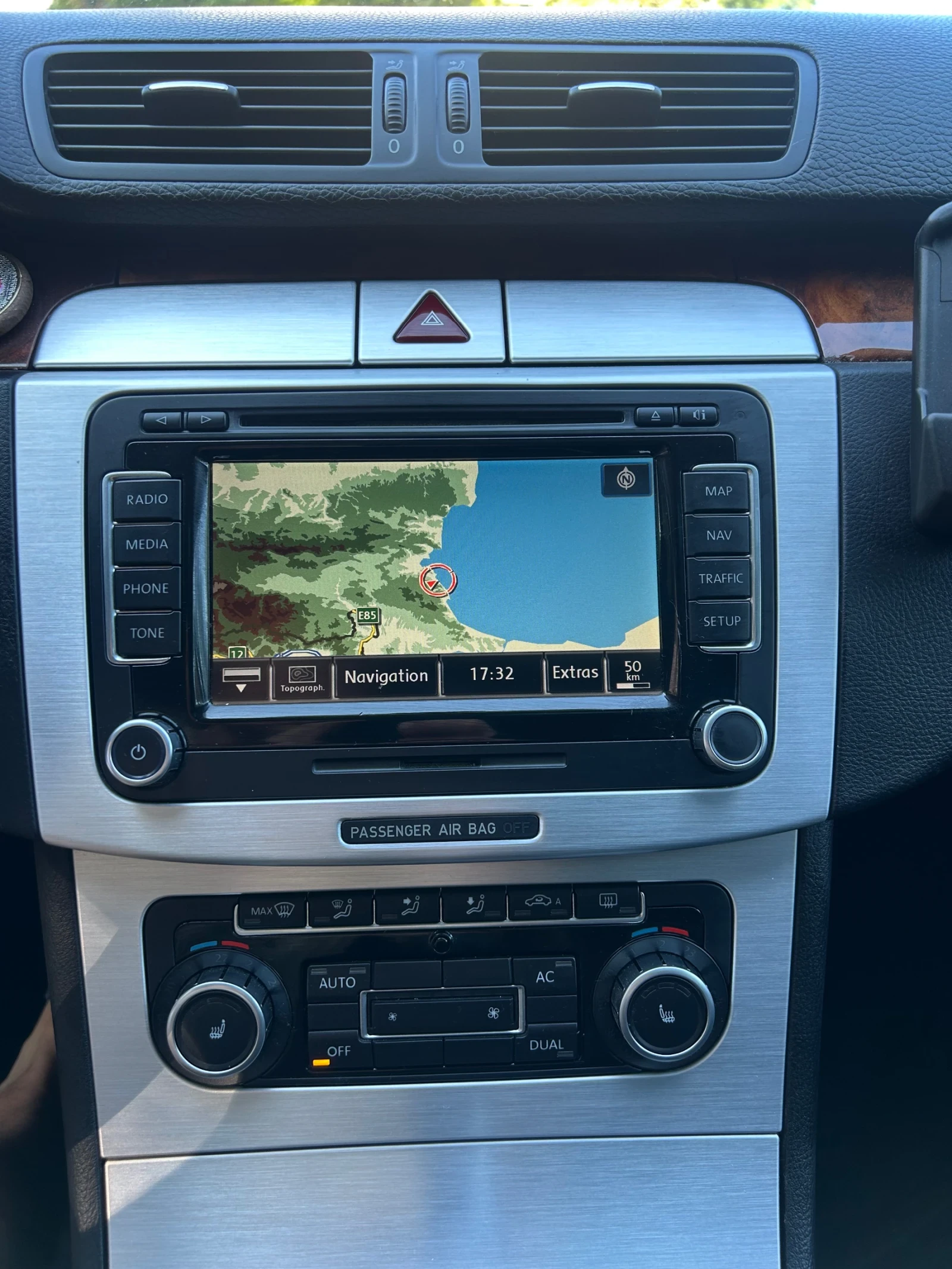 VW CC 1.8 TSI, снимка 8 - Автомобили и джипове - 55990909