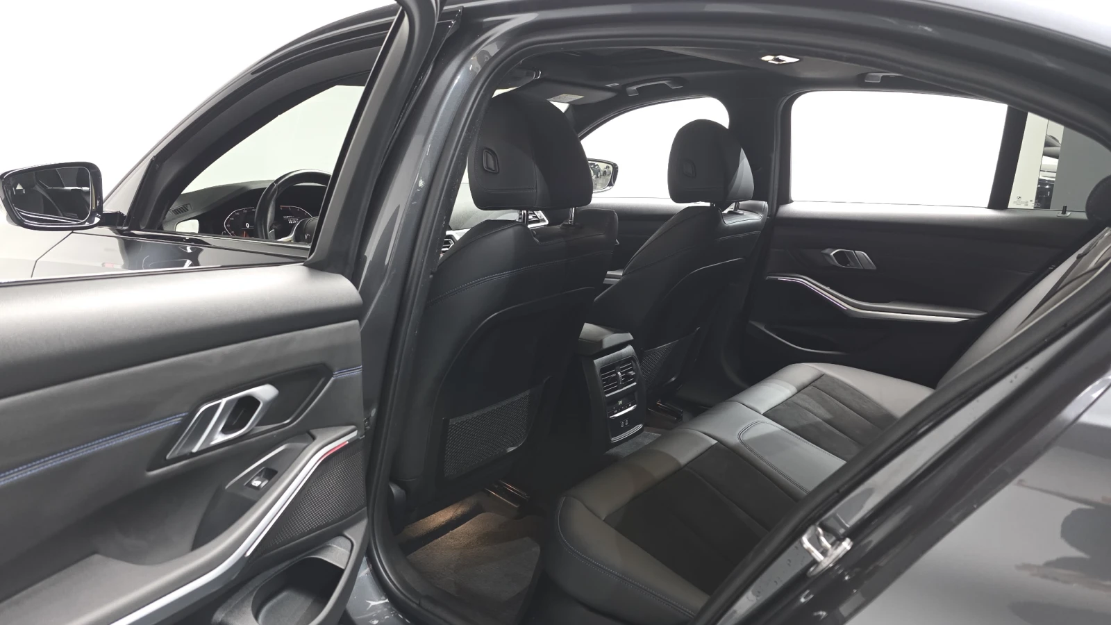BMW 320 M Sport autoprime.bg, снимка 10 - Автомобили и джипове - 56005898