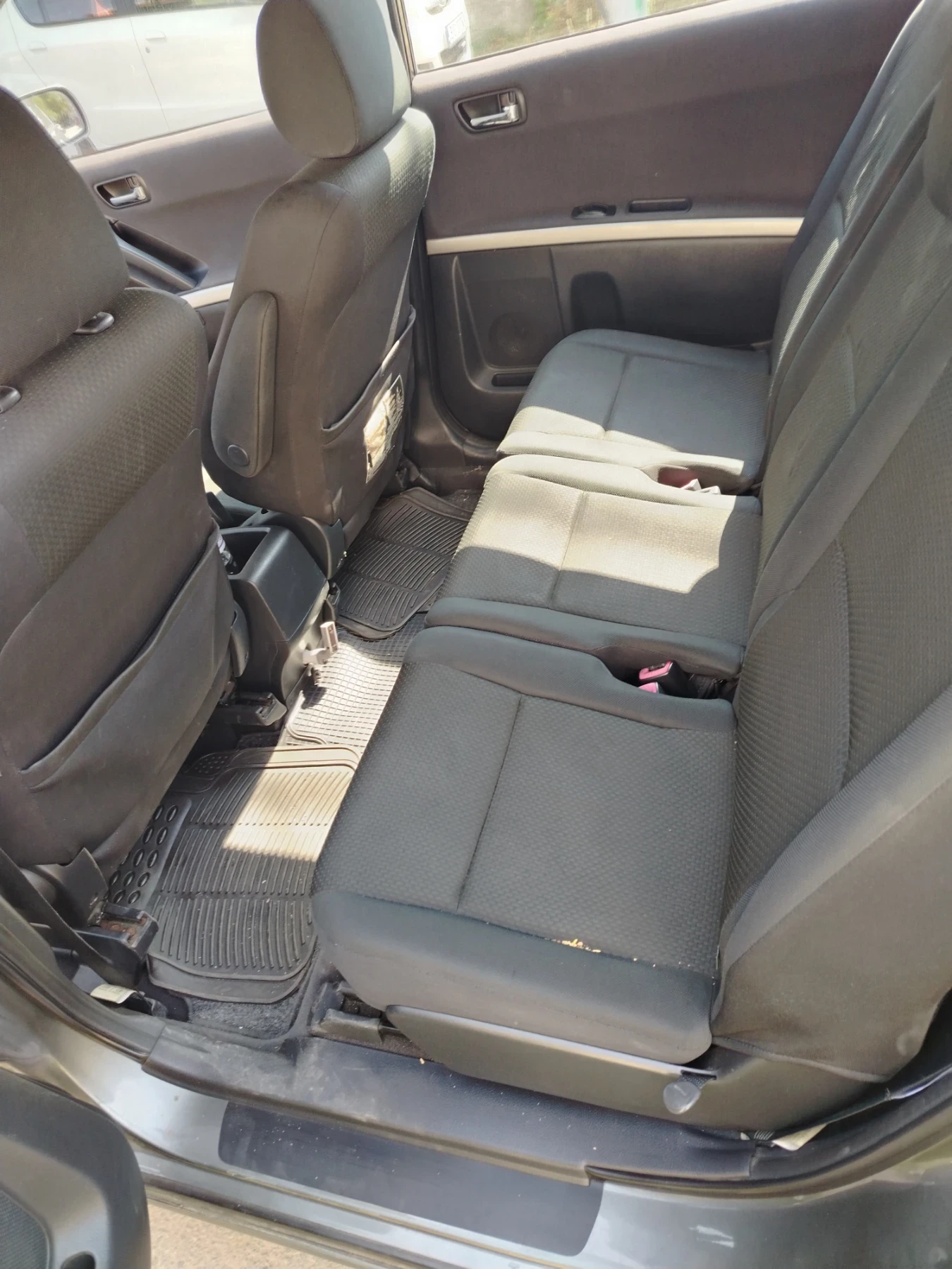 Toyota Corolla verso, снимка 7 - Автомобили и джипове - 56082303