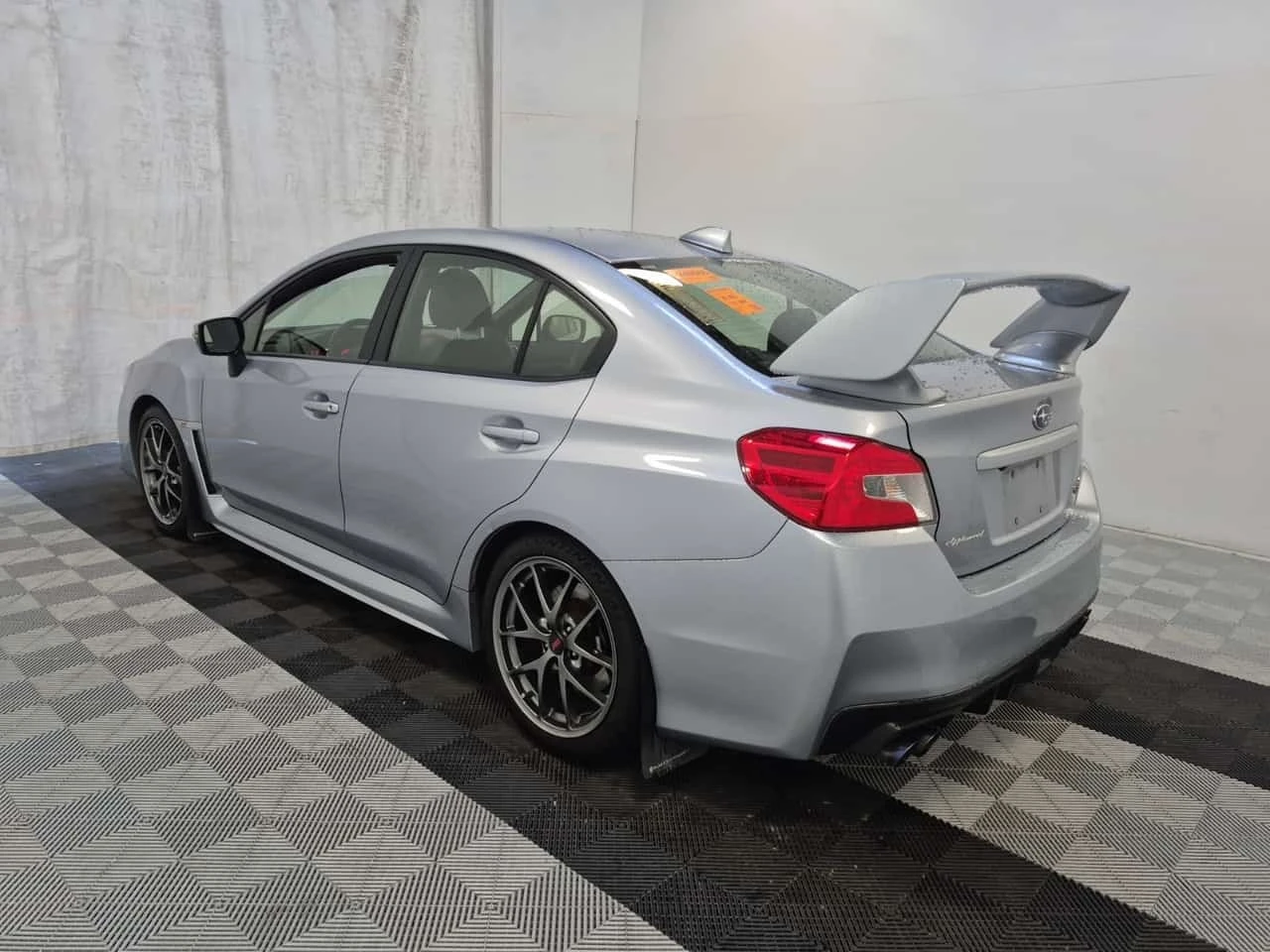 Subaru WRX * STI W/SPORT TECH PKG * CARFAX * ����������� | Mobile.bg � ����������� 4
