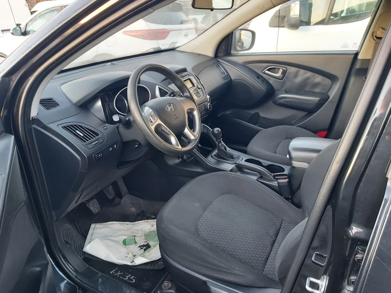 Hyundai IX35 2.0 crdi 136, снимка 5 - Автомобили и джипове - 48121889