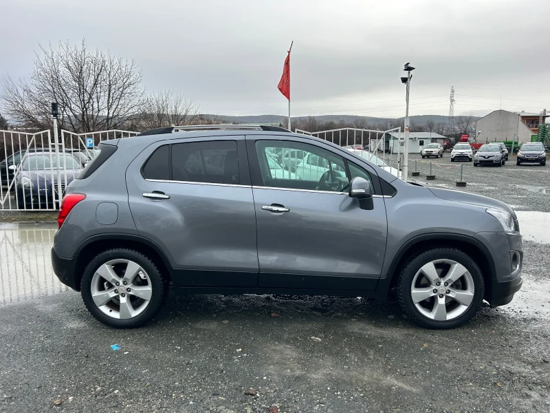 Chevrolet Trax 1.7-130 * АВТОМАТИК* ЗАДНА КАМЕРА / ДВУЦВЕТНА КОЖА, снимка 4 - Автомобили и джипове - 48423618