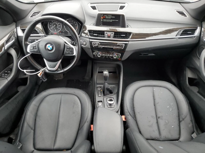 BMW X1 xDrive28i * Памет * Подгрев, снимка 8 - Автомобили и джипове - 48753903