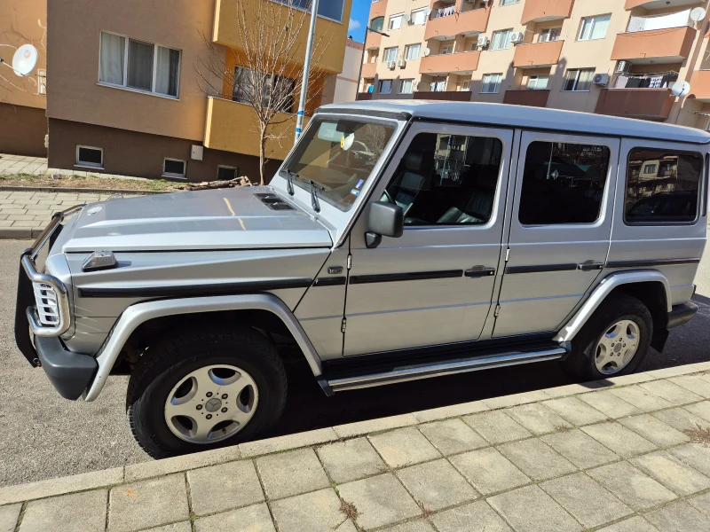 Mercedes-Benz G 300, снимка 5 - Автомобили и джипове - 48925861