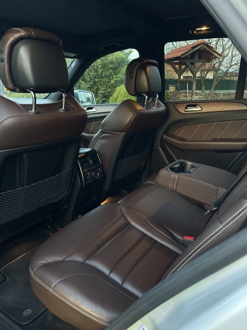 Mercedes-Benz ML 63 AMG Performance Pack 558 к.с, снимка 11 - Автомобили и джипове - 52498607