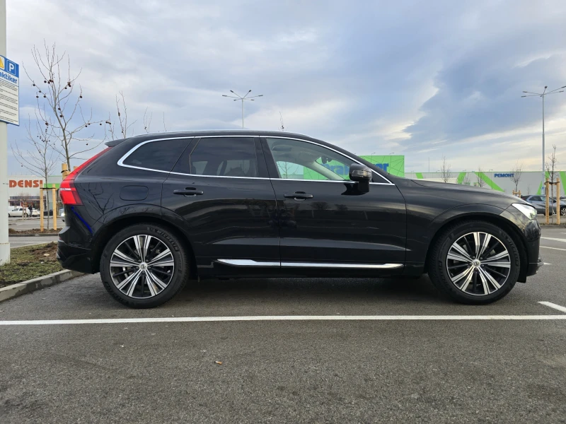 Volvo XC60 Ultra AWD Mild Hybrid B5, снимка 5 - Автомобили и джипове - 53264119