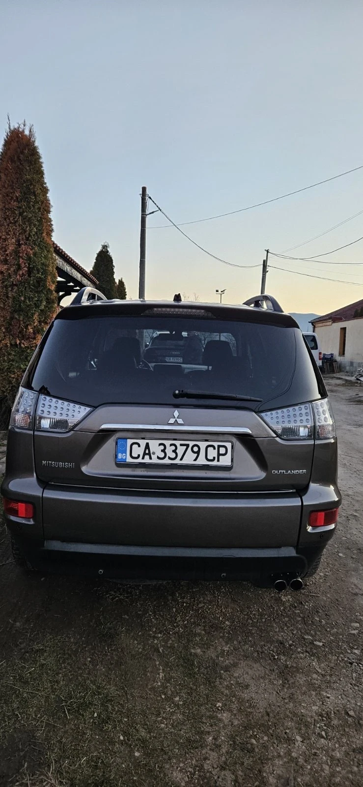 Mitsubishi Outlander 4WD, снимка 5 - Автомобили и джипове - 49034055