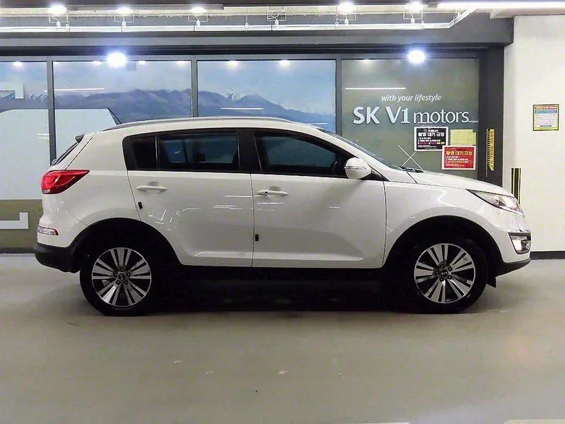 Kia Sportage 2.0 4WD - изображение 3