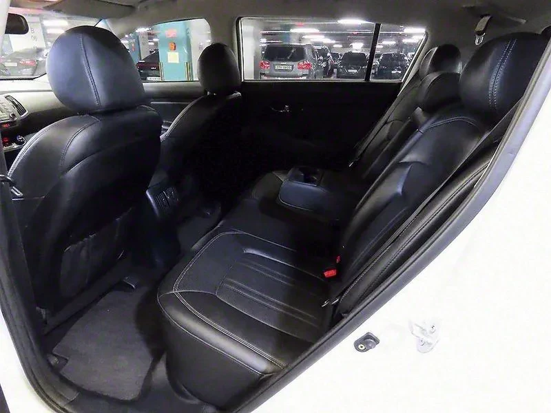 Kia Sportage 2.0 4WD - изображение 7