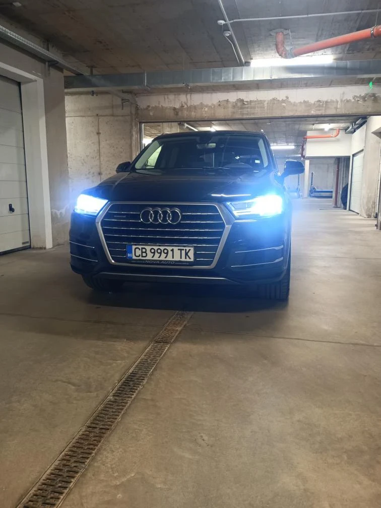 Audi Q7, снимка 3 - Автомобили и джипове - 52710591