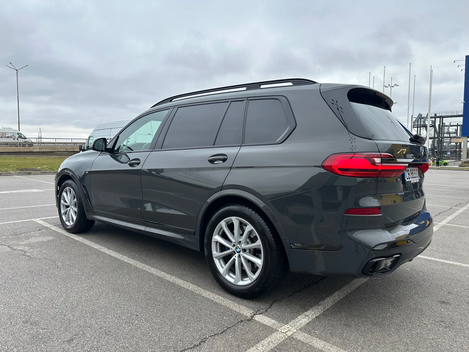 BMW X7 Xdrive40D - изображение 3