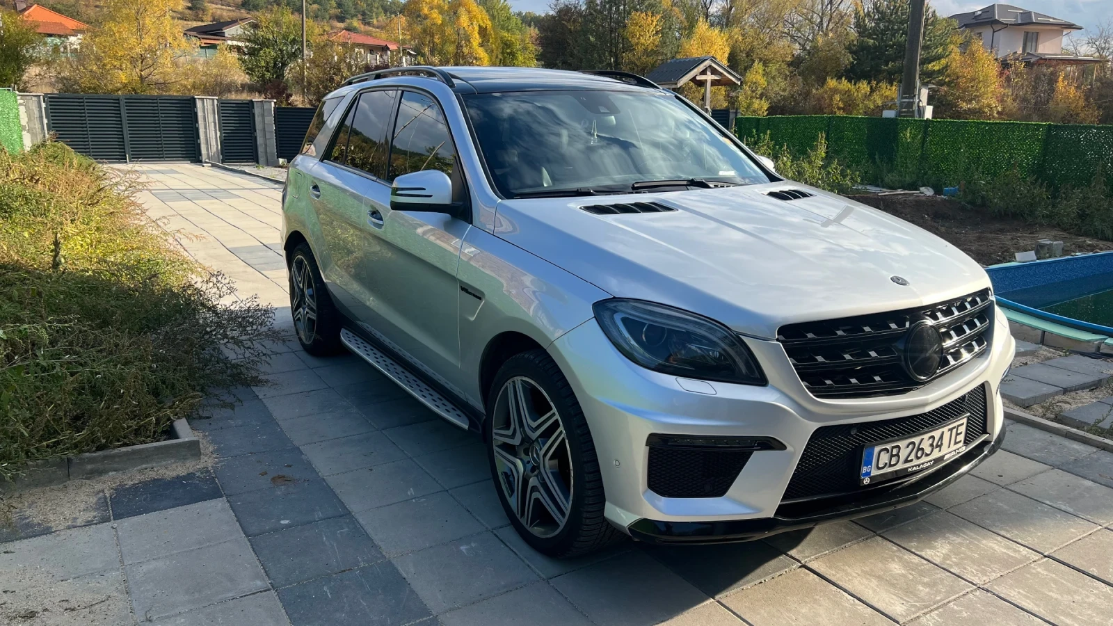 Mercedes-Benz ML 63 AMG Performance Pack 558 к.с - изображение 3