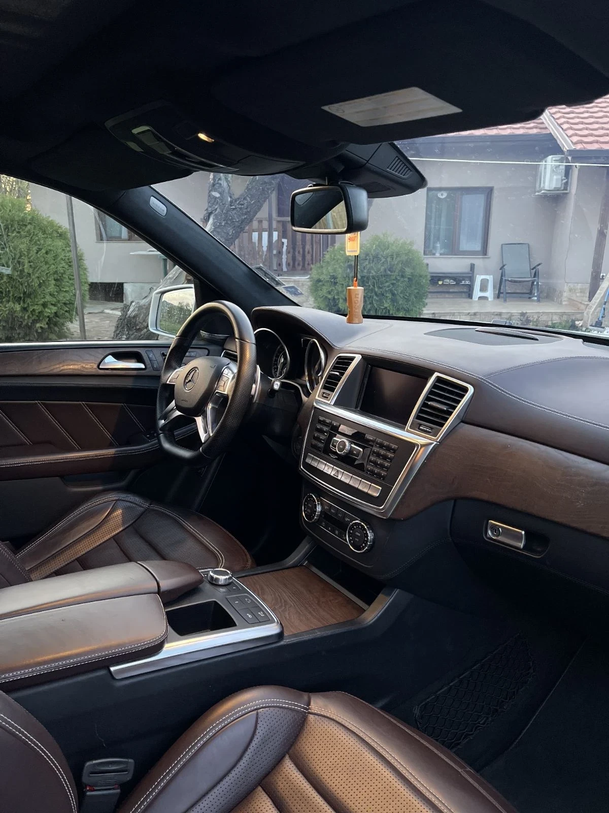 Mercedes-Benz ML 63 AMG Performance Pack 558 к.с - изображение 8