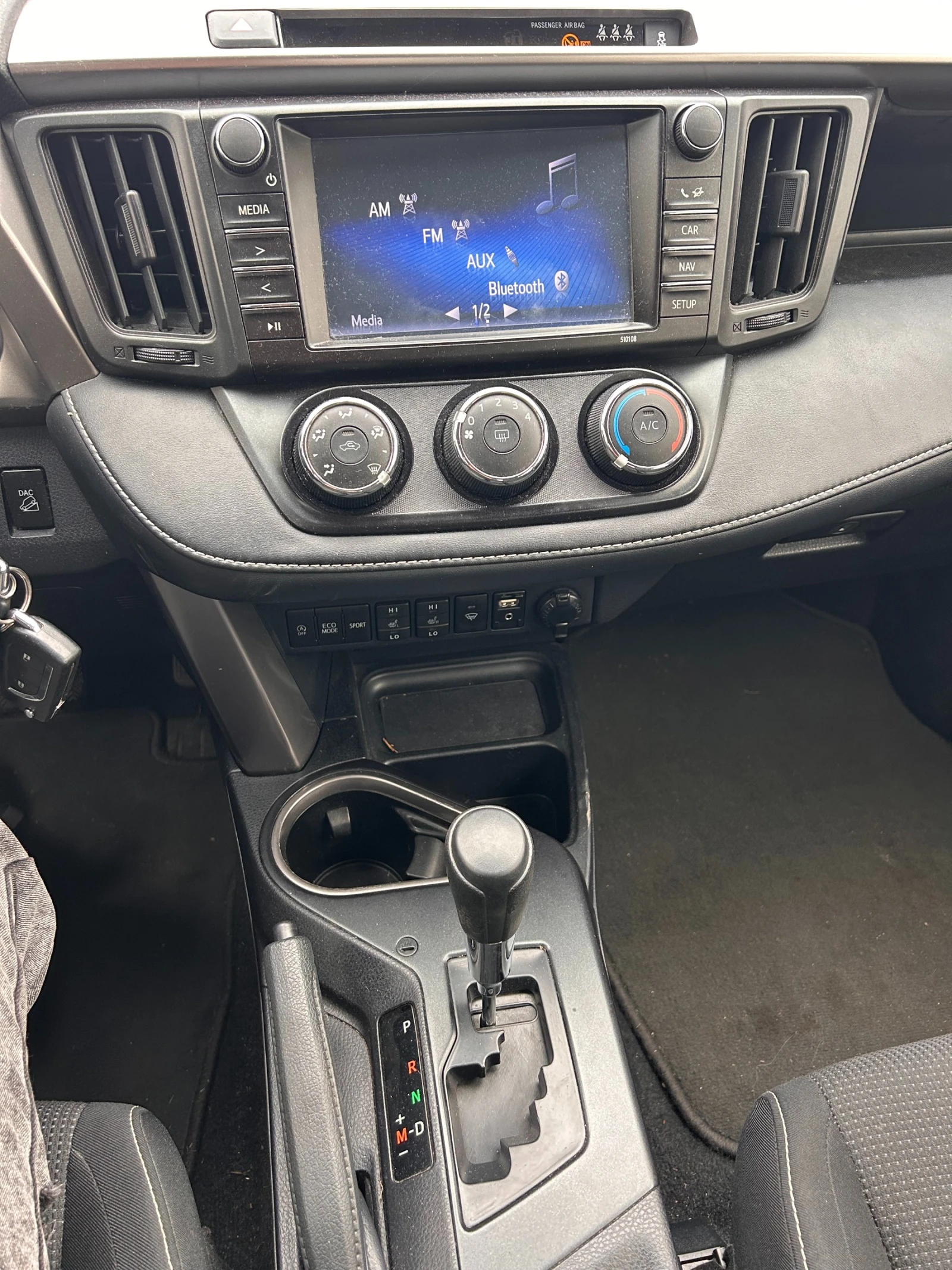 Toyota Rav4 2.0VVTI 4X4 AVTOMAT/NAVI/KAMERA EURO 6 | Mobile.bg   12