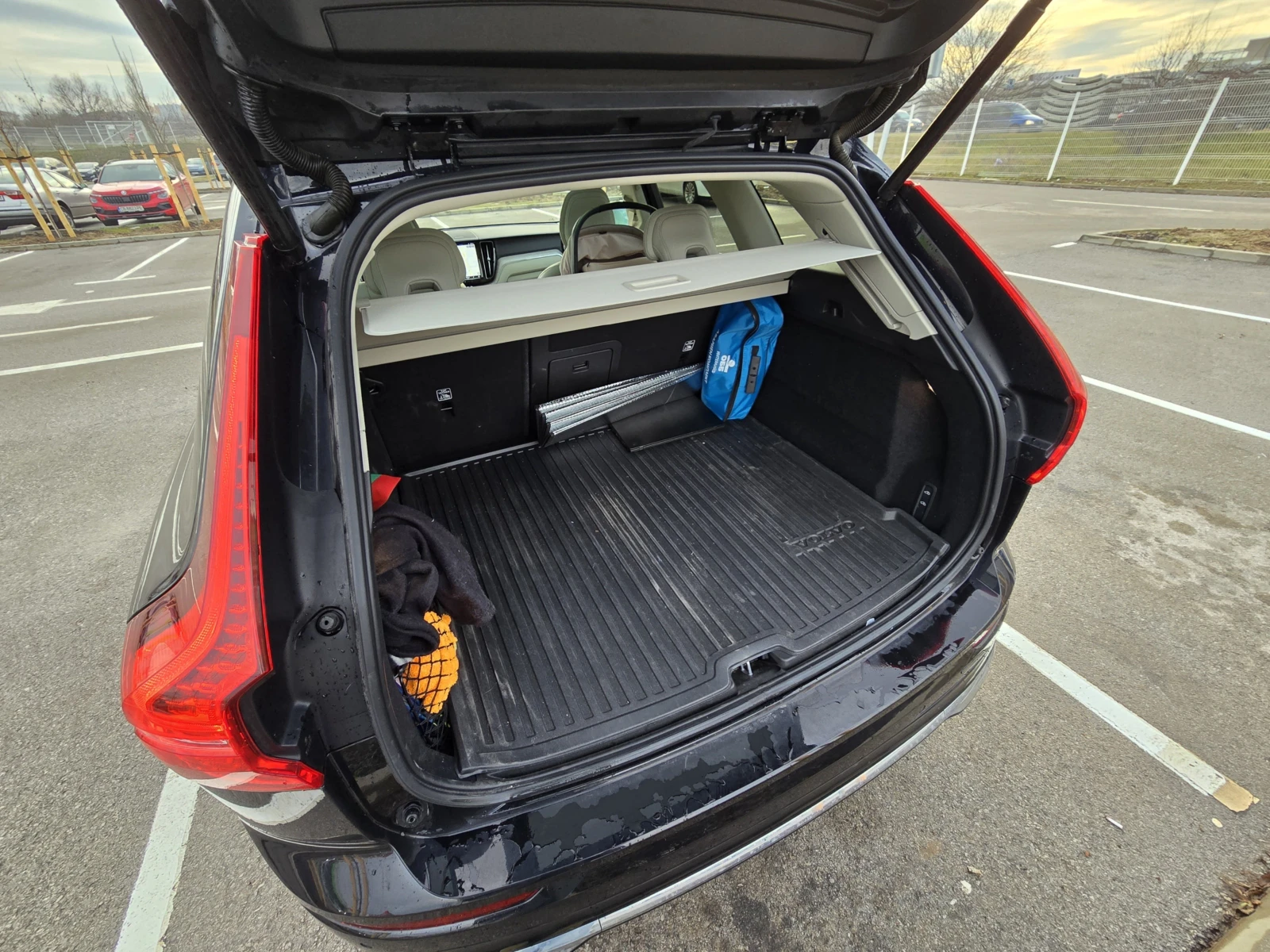 Volvo XC60 Ultra AWD Mild Hybrid B5 - изображение 7