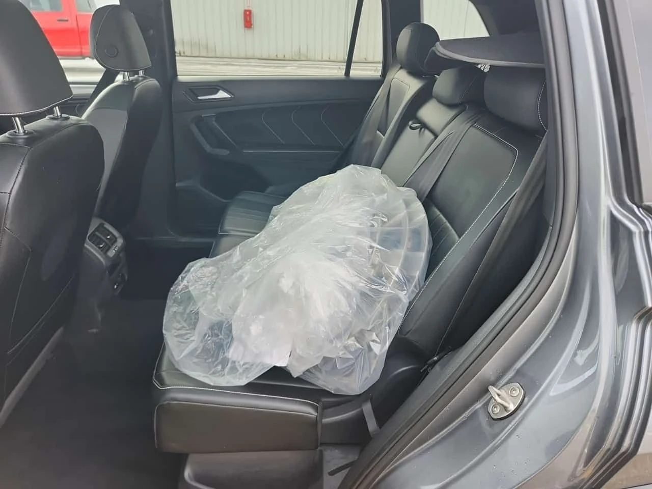 VW Tiguan * COMFORTLINE R LINE BLACK EDITION * CARFAX * ЦЕНА, снимка 12 - Автомобили и джипове - 53976362