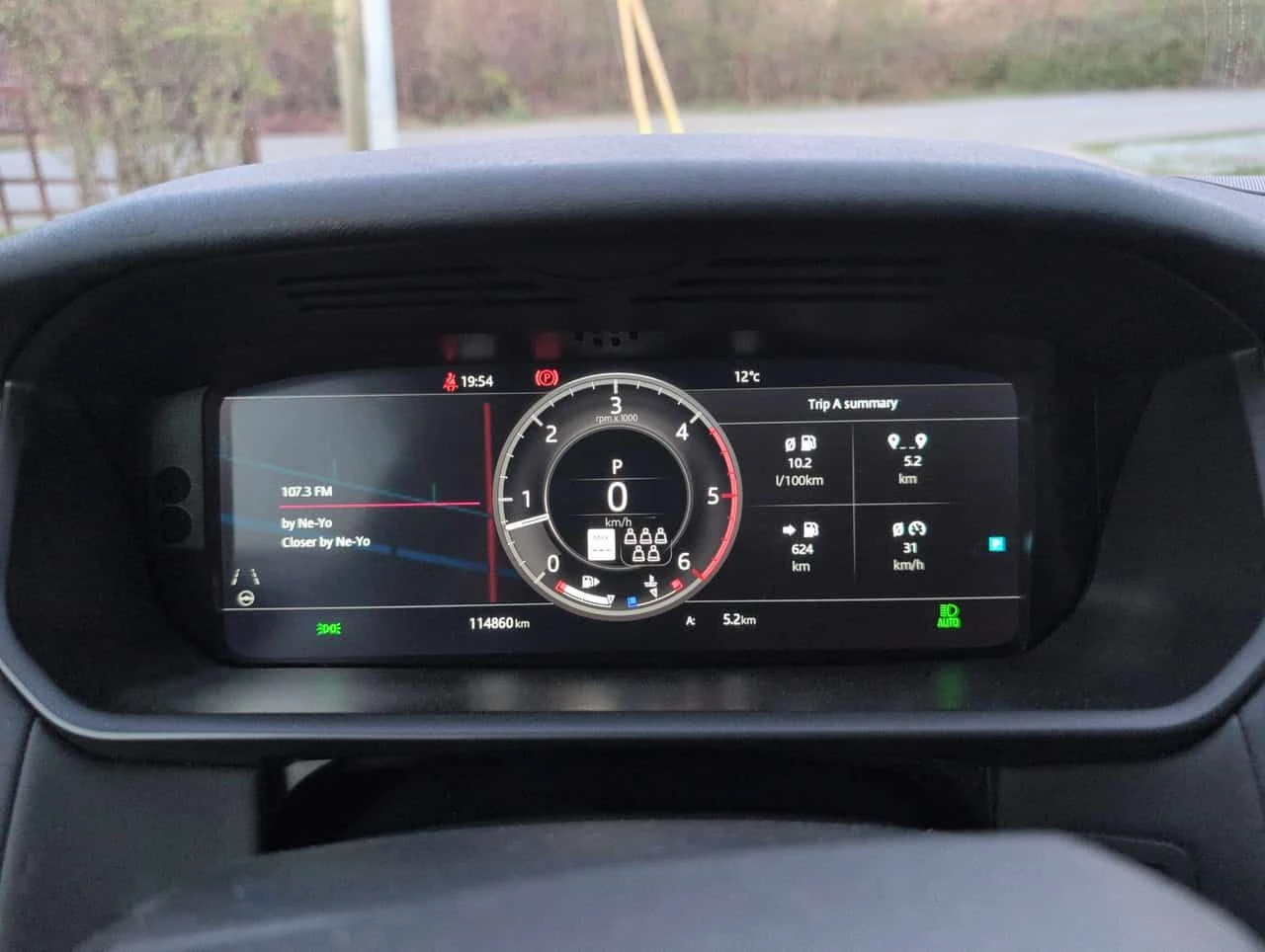 Land Rover Discovery * HSE * CARFAX * ПАНОРАМА * KEYLESS * , снимка 8 - Автомобили и джипове - 54141407