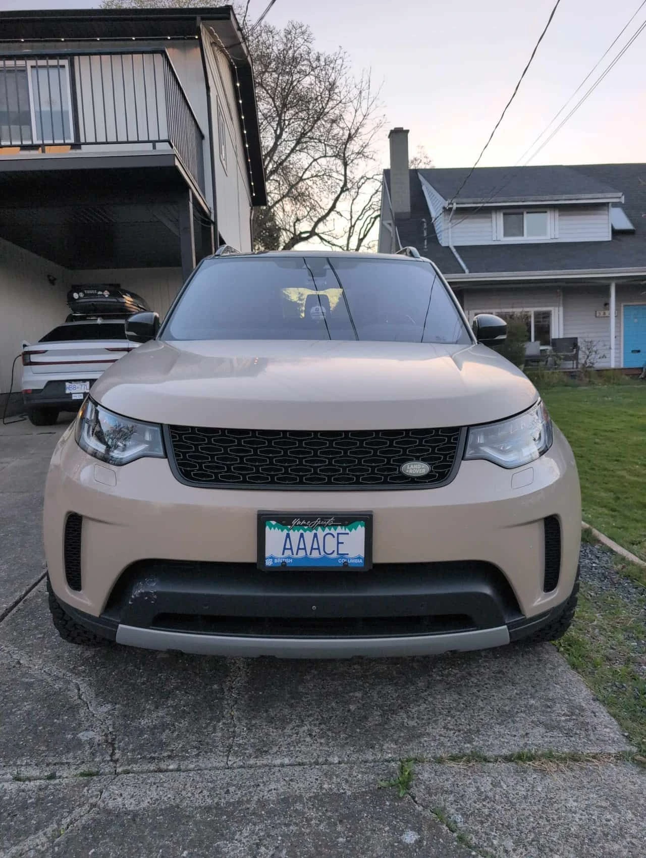 Land Rover Discovery * HSE * CARFAX * ПАНОРАМА * KEYLESS * , снимка 6 - Автомобили и джипове - 54141407