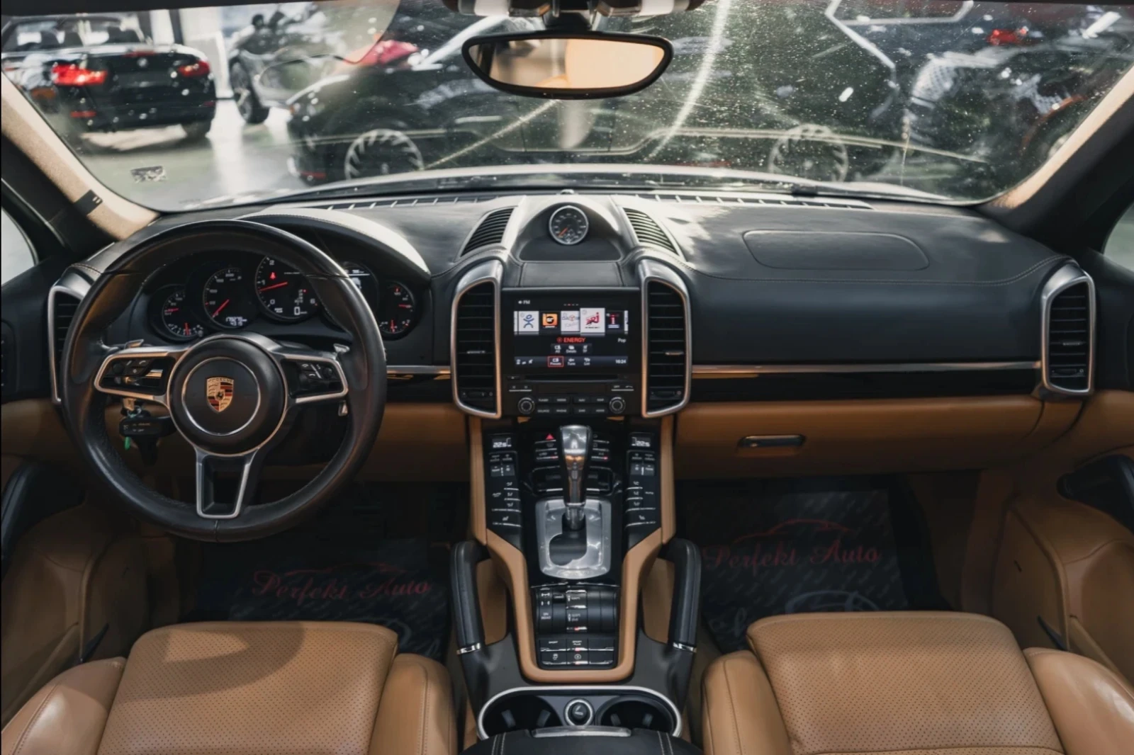 Porsche Cayenne Platinum Edition, снимка 6 - Автомобили и джипове - 54662500