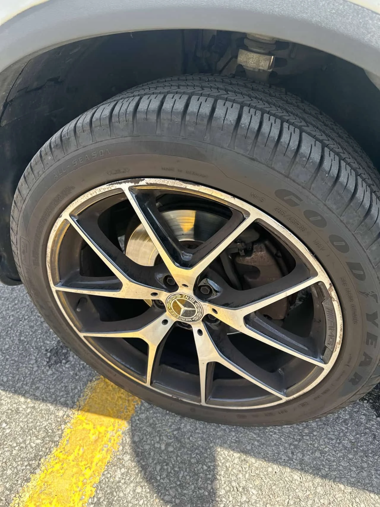 Mercedes-Benz GLC 300 4MATIC* DISTRONIC* 360КАМЕРИ* ПАНОРАМА, снимка 7 - Автомобили и джипове - 54818883