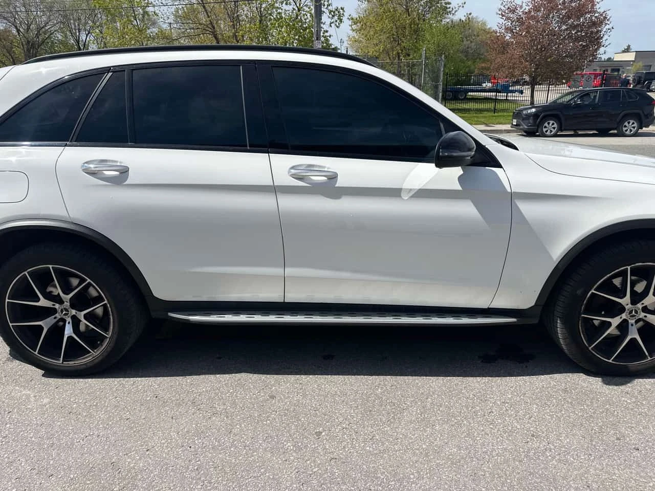 Mercedes-Benz GLC 300 4MATIC* DISTRONIC* 360КАМЕРИ* ПАНОРАМА, снимка 3 - Автомобили и джипове - 54818883