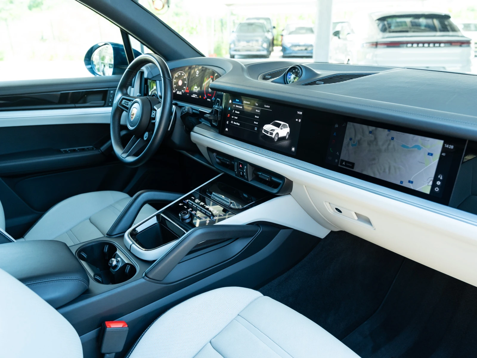 Porsche Cayenne, снимка 10 - Автомобили и джипове - 55090038