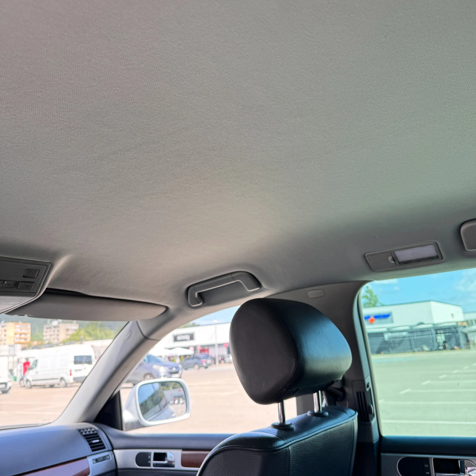 VW Touareg 3.2 Бензин-Газ, снимка 7 - Автомобили и джипове - 55753604