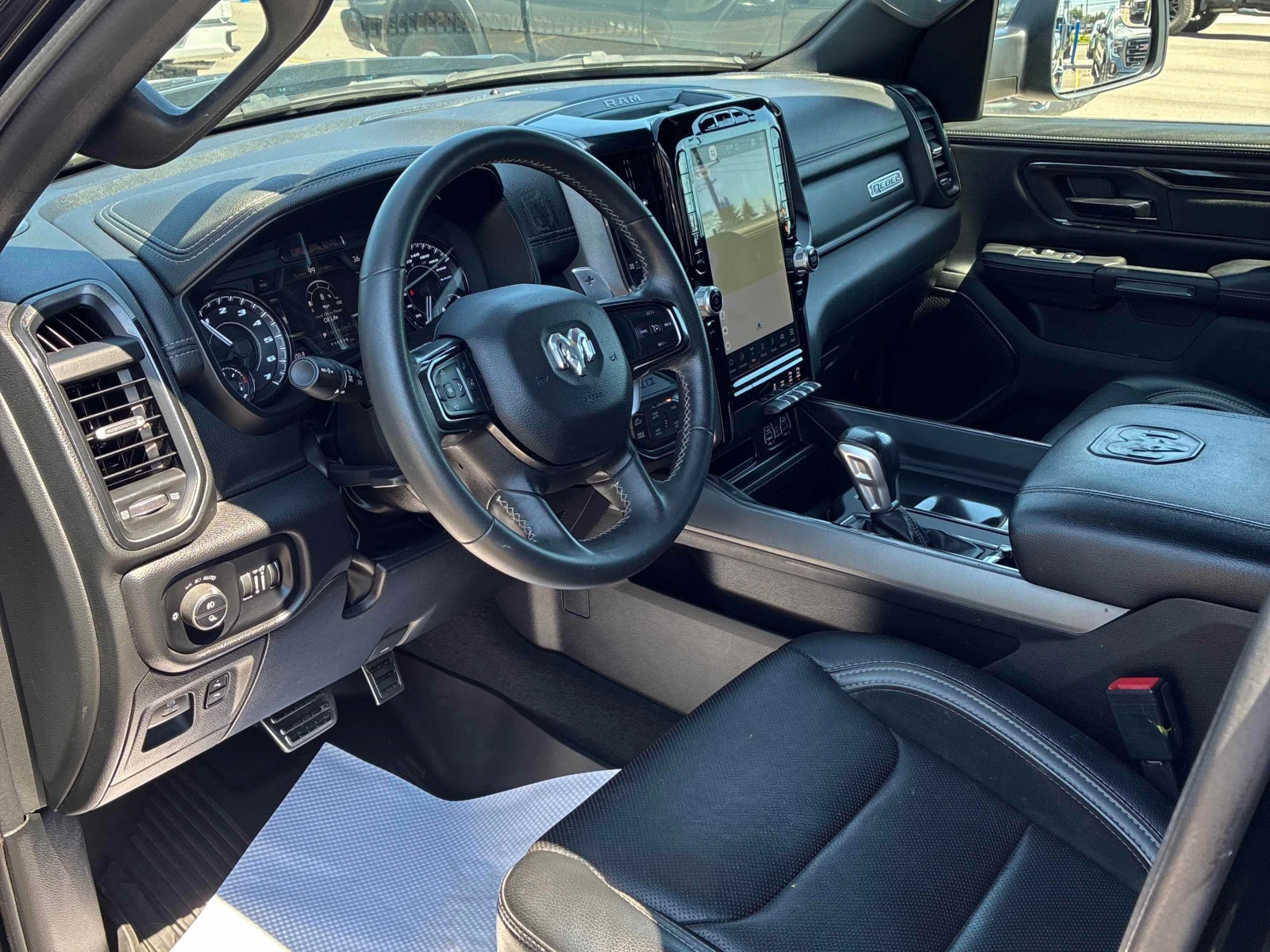 Dodge RAM 1500 * Rebel * CARFAX * АВТОКРЕДИТ* , снимка 5 - Автомобили и джипове - 55969363