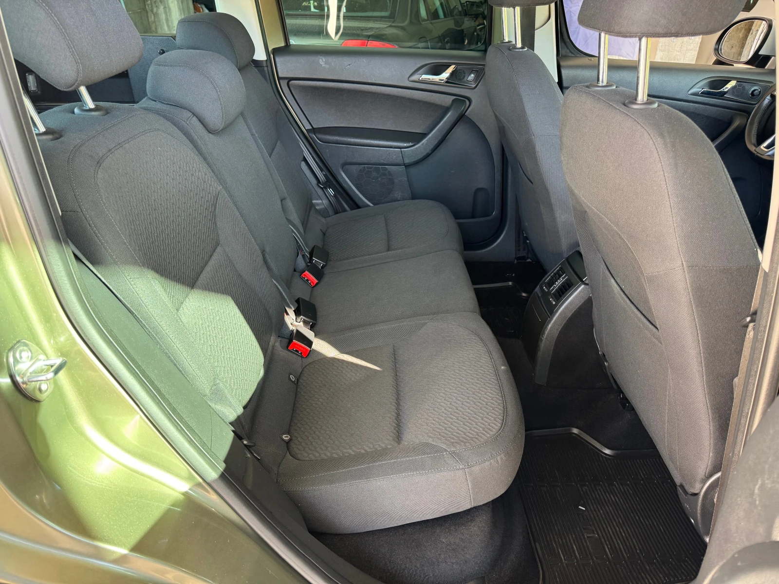Skoda Yeti 2.0TDI-4�4-������� | Mobile.bg � ����������� 12
