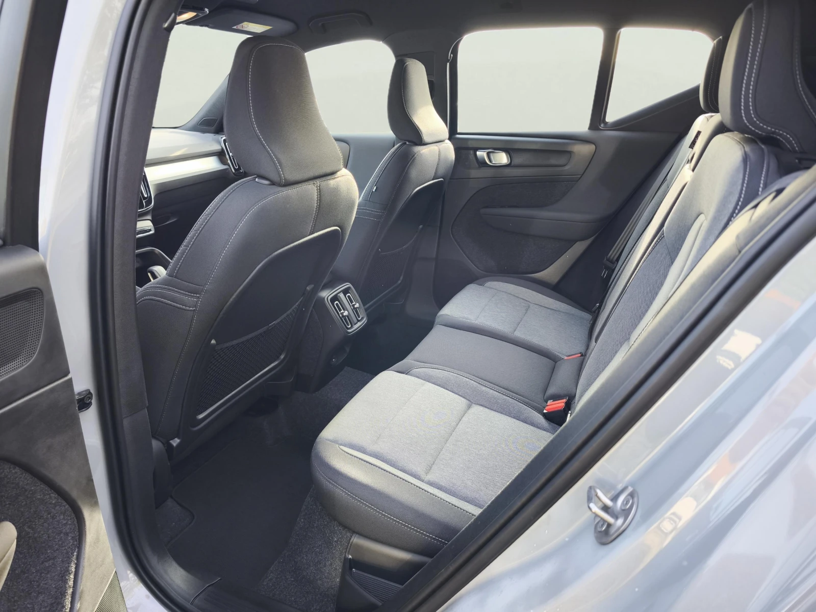 Volvo XC40 2.0L | Mobile.bg � ����������� 8