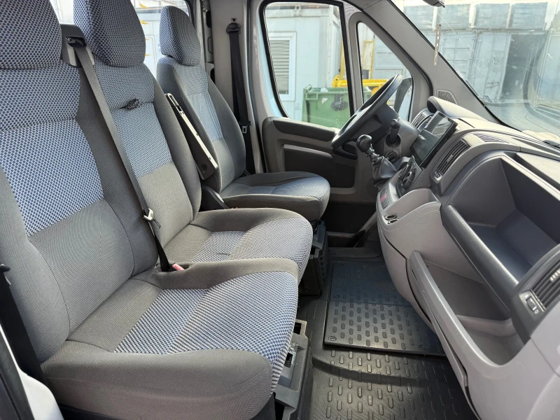 Fiat Ducato СПЕЦИАЛЕН+ Нови гуми+ Сменени вериги+ Лебедка+ FIT, снимка 15 - Бусове и автобуси - 52694627