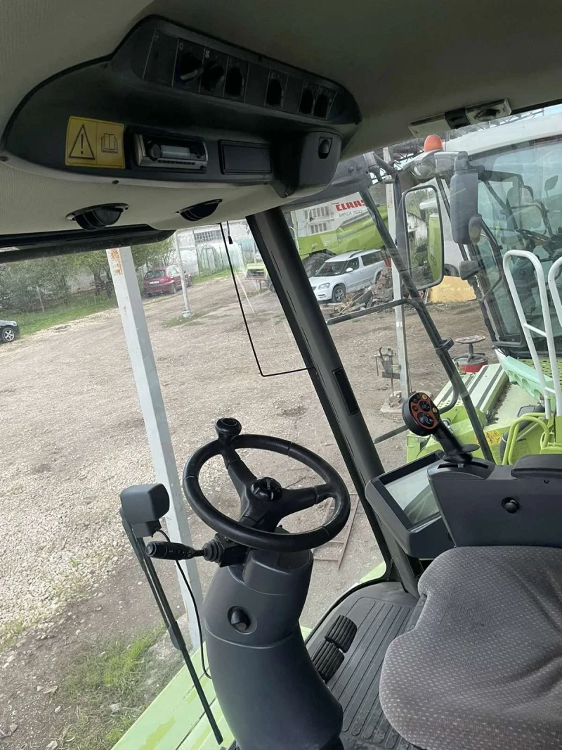 Комбайн Claas 540, снимка 4 - Селскостопанска техника - 47610584