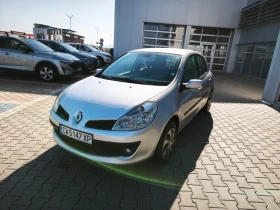 Renault Clio 1.6 16V, снимка 2