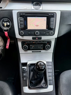 VW Passat 2.0TDI-HIGHLINE-КОЖА-НАВИ, снимка 17