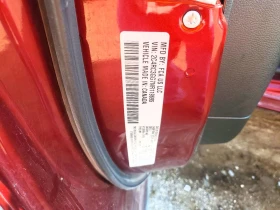 Chrysler Pacifica 3.6l Limited, снимка 13