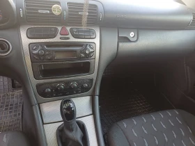 Mercedes-Benz C 220, снимка 13