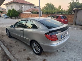 Mercedes-Benz C 220, снимка 15