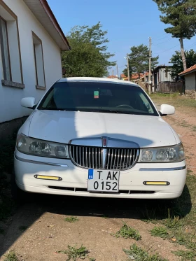     Lincoln Town car