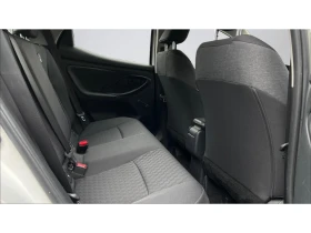 Toyota Yaris Месечна вноска от 225   - 18690 € / 36554.46 лв. - 37565458 4