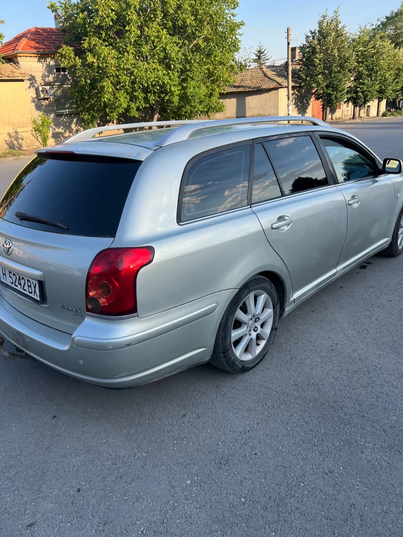 Toyota Avensis 2000, снимка 7 - Автомобили и джипове - 46899064