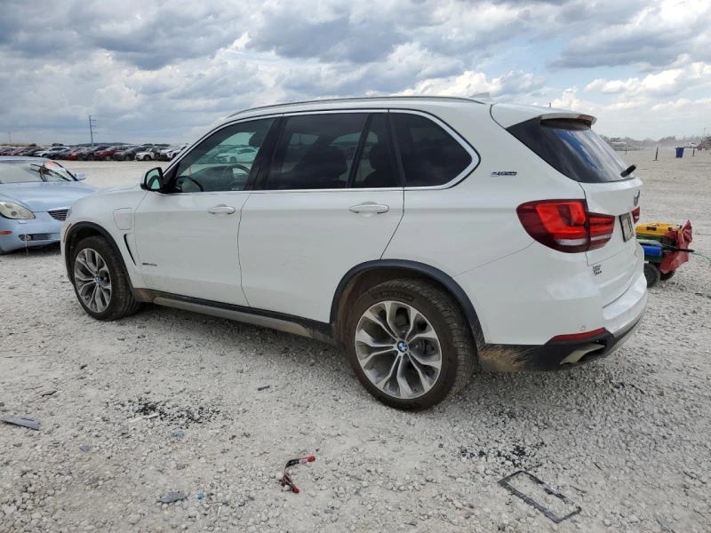 BMW X5 xDrive40e пано* 360* Аpple CarPlay* 4-зонов клима , снимка 3 - Автомобили и джипове - 47213134