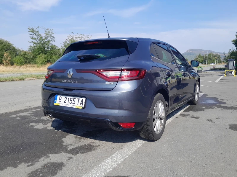 Renault Megane, снимка 1 - Автомобили и джипове - 47525092