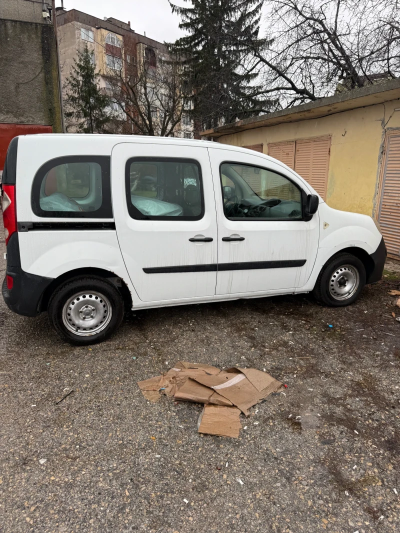 Renault Kangoo 1.5 dci, снимка 2 - Автомобили и джипове - 48433958