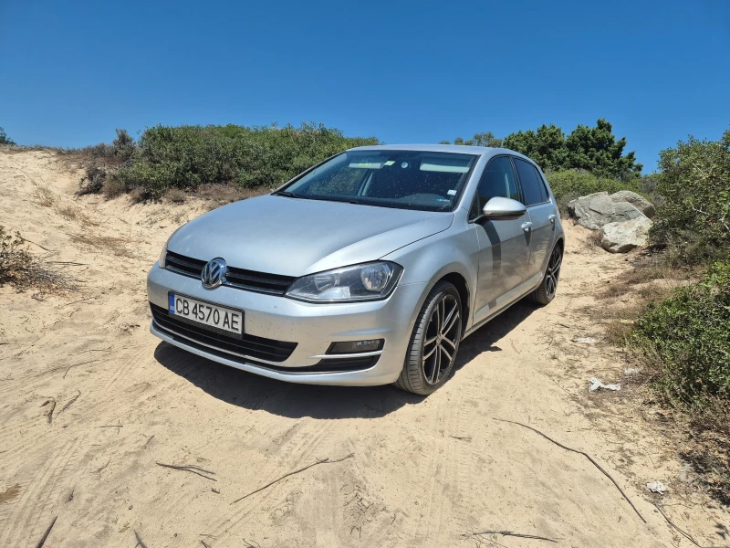 VW Golf, снимка 1 - Автомобили и джипове - 48482560