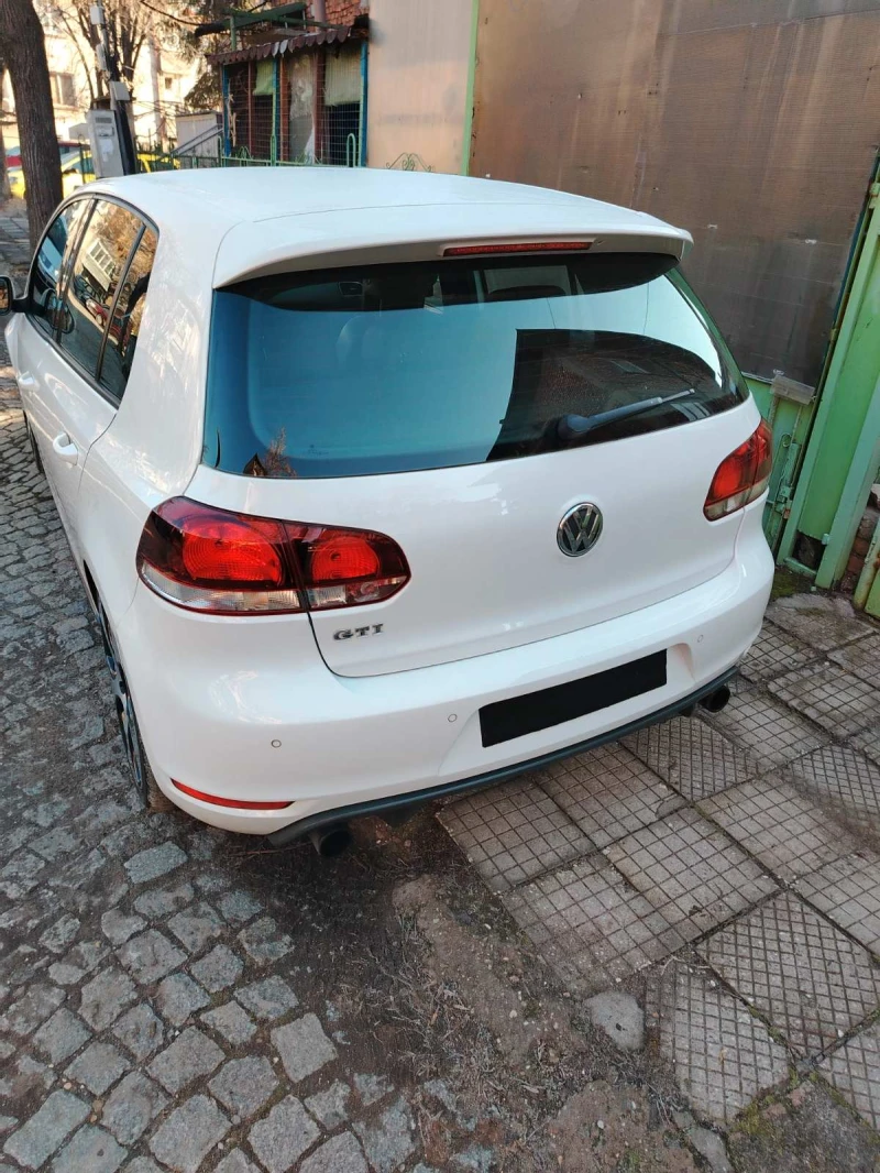 VW Golf GTI, снимка 4 - Автомобили и джипове - 48499868