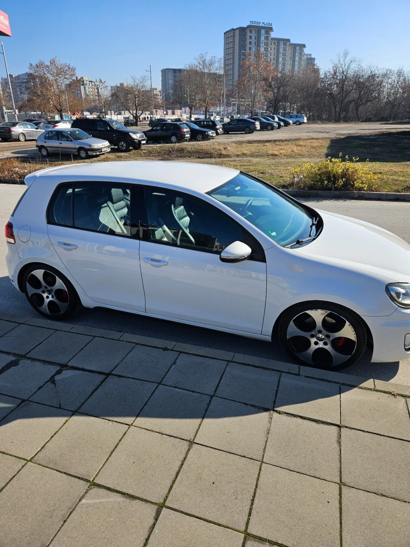 VW Golf GTI, снимка 6 - Автомобили и джипове - 48499868